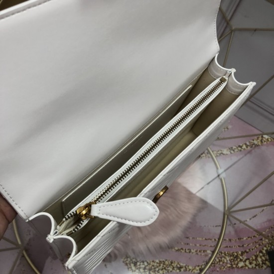 Pinko Bags Top Quality
27*17*8cm