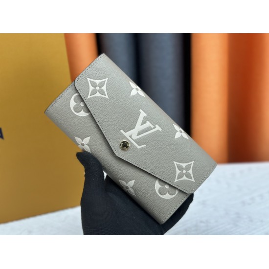 LV Bags High Quality Flip Wallet
