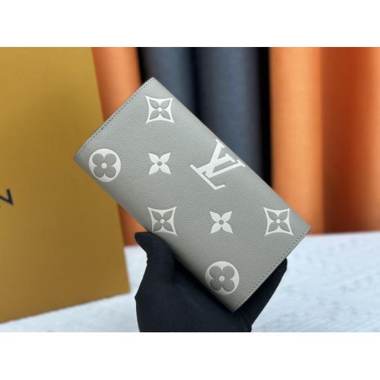 LV Bags High Quality Flip Wallet
