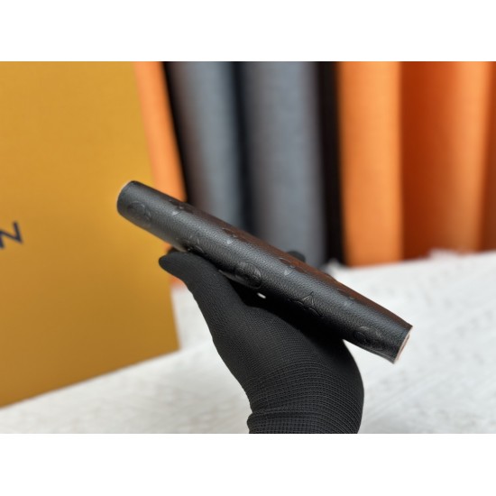 LV Bags High Quality Flip Wallet
