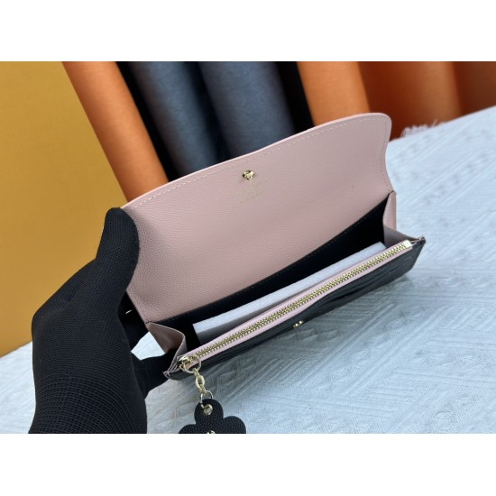 LV Bags High Quality Flip Wallet
