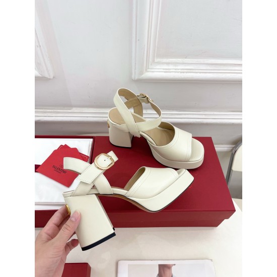 Valentino Shoes Top Quality