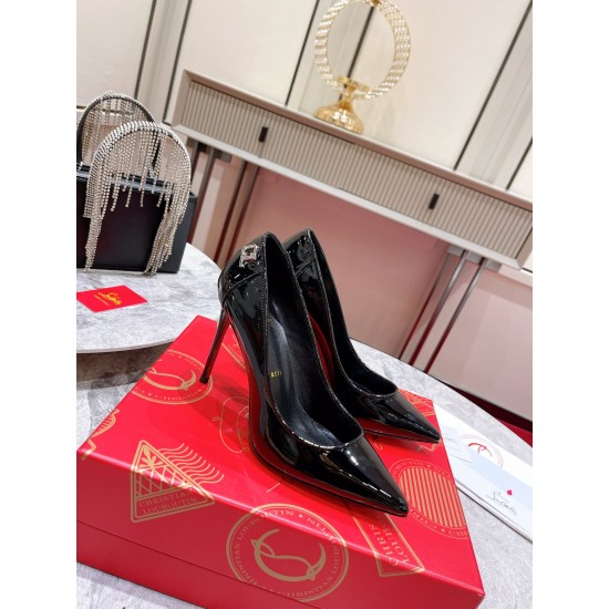 CL Shoes Fashion shoes
 Top Quality