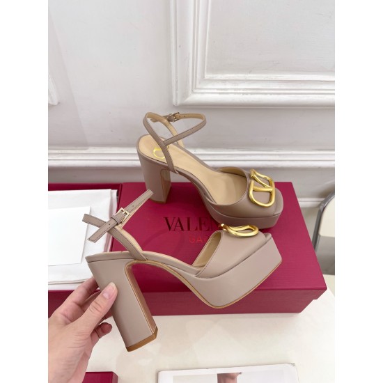 Valentino Shoes Top Quality