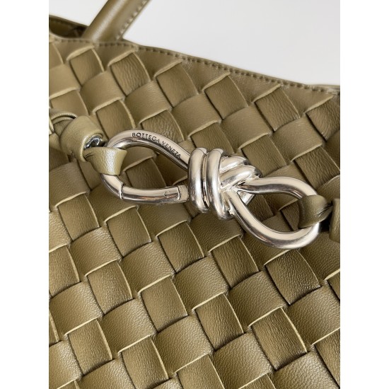 BV Bags Top Quality ANDIAMO 743575