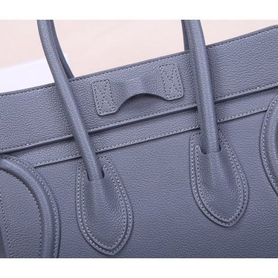 Celine Bags Top Quality 
Small size 20 * 20 * 8cm
Medium size 26 * 26 * 13cm
Large size 30 * 30 * 15cm