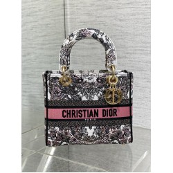 Dior Bags Top Quality
Five Grid