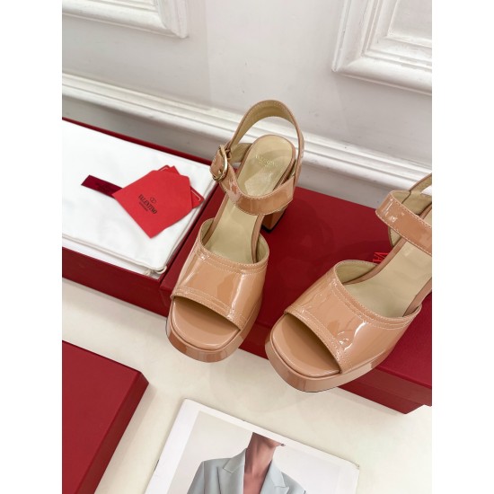 Valentino Shoes Top Quality