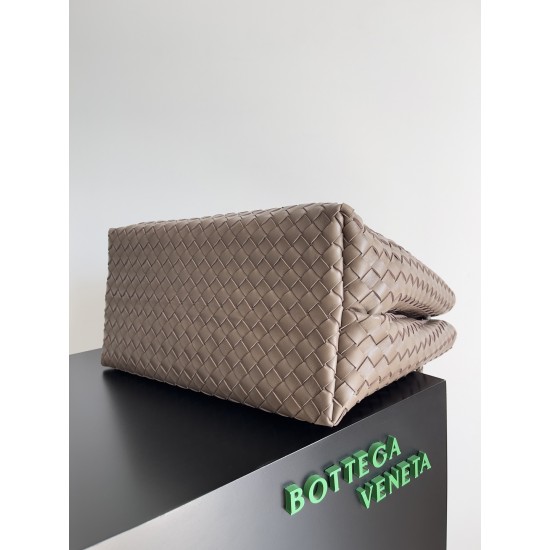 BV Bags Top Quality ANDIAMO 743575