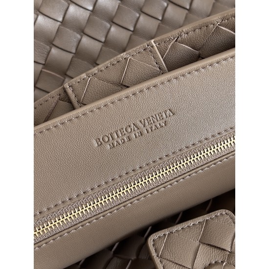 BV Bags Top Quality ANDIAMO 743575