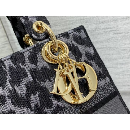 Dior Bags Top Quality
Five Grid