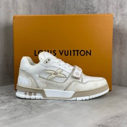 LV Shoes Top Quality
women 35-40 

men 39-45