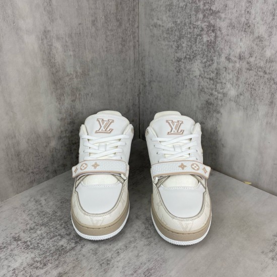 LV Shoes Top Quality
women 35-40 

men 39-45