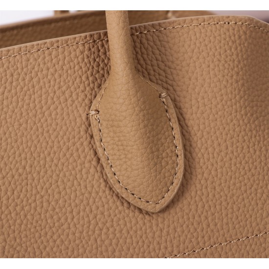 The Row Bags Top Quality
Small:26.20.18
Big:38.26.23