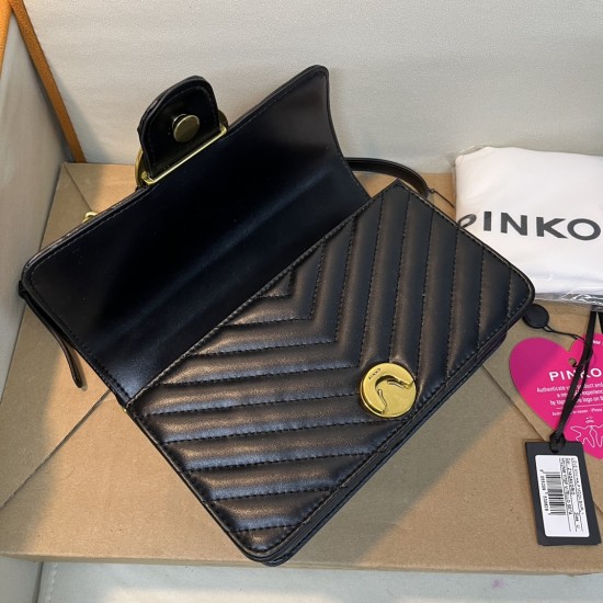 Pinko Bags Top Quality
27*17*8cm
