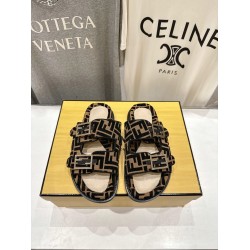 Fendi Shoes Top Quality