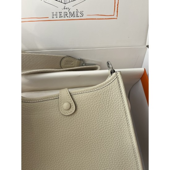 Hermes Bags Top Quality Evelyne 17cm
