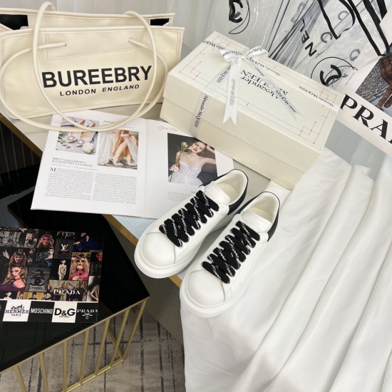 McQueen Shoes
 Top Quality
