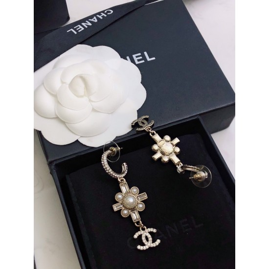 Chanel Jewelry Earrings
