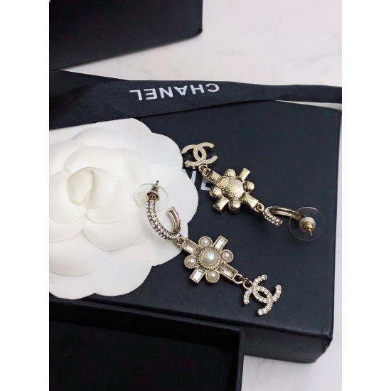 Chanel Jewelry Earrings