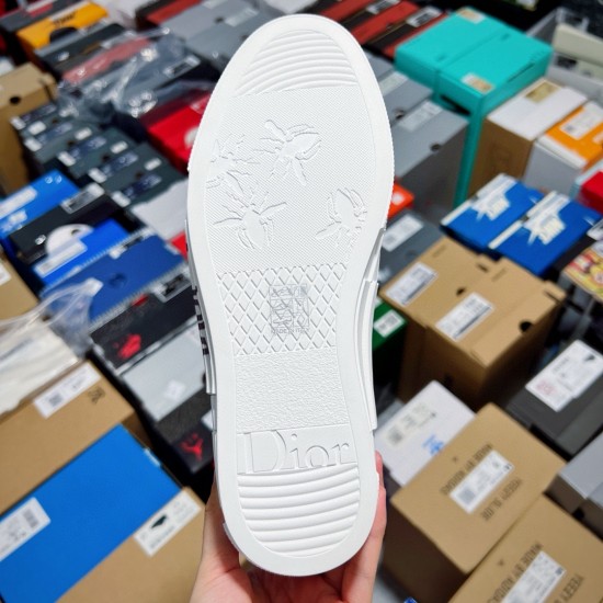 Dior Shoes Top Quality
B23 Oblique