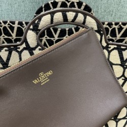 Valentino Bags Top Quality
35/25/17cm