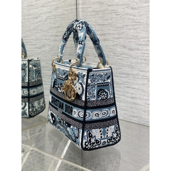 Dior Bags Top Quality
Five Grid