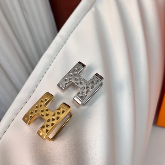 Hermes Belts
 Top Quality
2.4CM