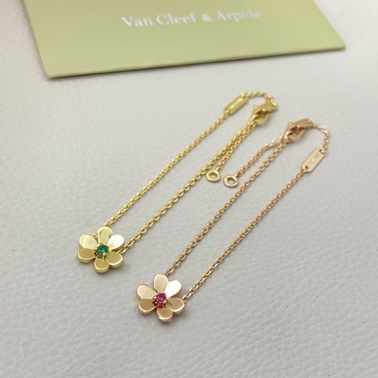 Van Cleef Jewelry High Quality