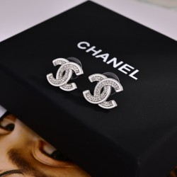Chanel Jewelry Necklace