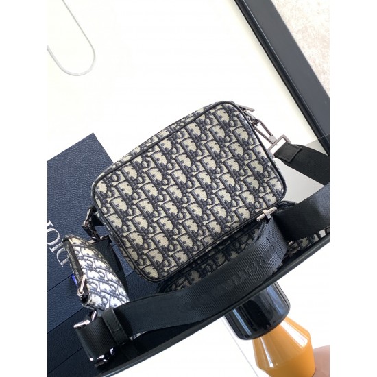 Dior Bags Top Quality
Saddle Set 23.3 x 16.5 x 4.3