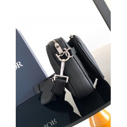 Dior Bags Top Quality
Saddle Set 23.3 x 16.5 x 4.3