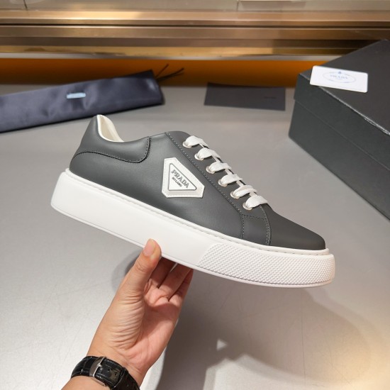 Prada Shoes Top Quality