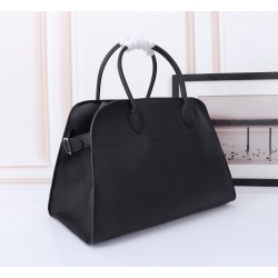 The Row Bags Top Quality
Small:26.20.18
Big:38.26.23