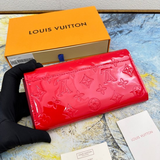 LV Bags High Quality Flip Wallet
