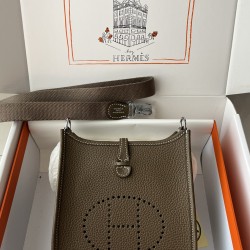 Hermes Bags Top Quality Evelyne 17cm
