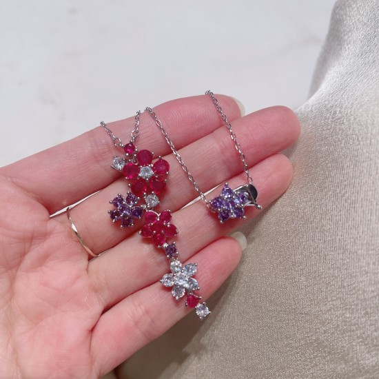 Van Cleef Jewelry Necklace