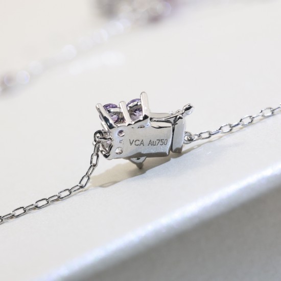 Van Cleef Jewelry Necklace