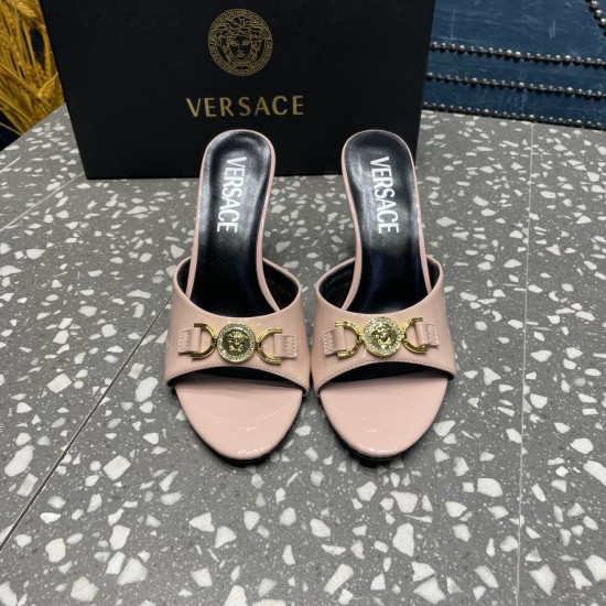 Versace Shoes Fashion shoes
 Top Quality