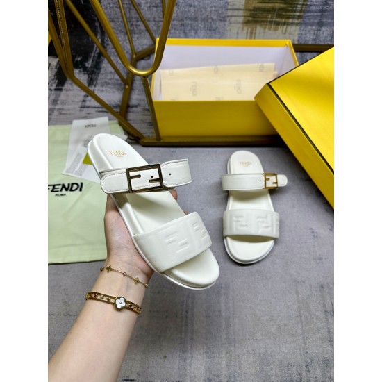 Fendi Shoes Top Quality
35-42