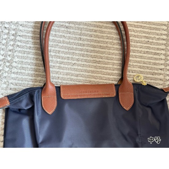 longchamp Bags Top Quality size：17*10cm