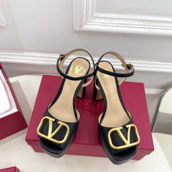 Valentino Shoes Top Quality