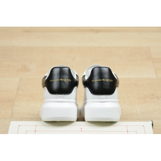McQueen Shoes High Quality
women 35-40 

men 39-44