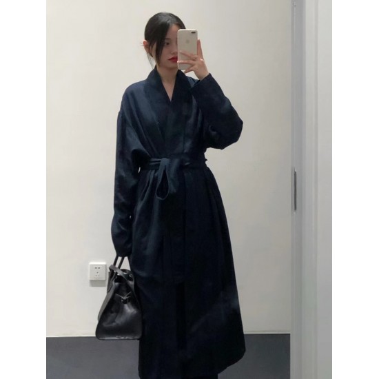 The Row Bags Top Quality
Small:26.20.18
Big:38.26.23