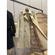 Burberry coat
uk4，6，8，10，12