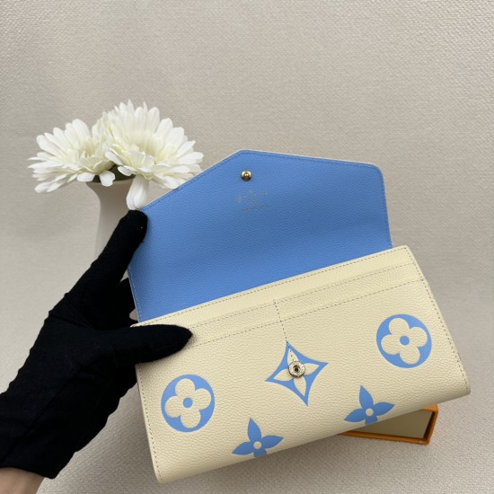 LV Bags High Quality Flip Wallet
