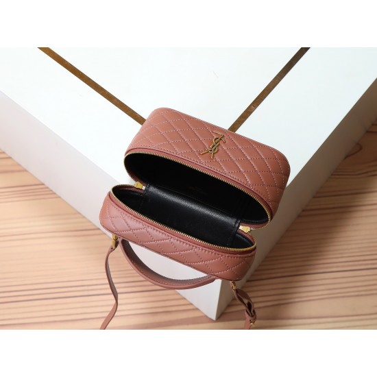 YSL Bags Top Quality
18×11×6.5 cm