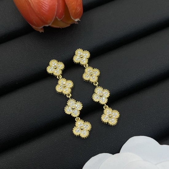 Van Cleef Jewelry High Quality