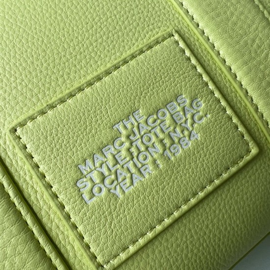 MJ Tote Full leather size: 41 * 34 * 15cm $140 Full leather medium size: 33 * 28 * 13cm $120 Full leather small size: 26 × 20 × 13cm $100 Fabric Large Size: 41 * 34 * 15cm $100 Medium size of fabric: 33 * 28 * 13cm $90 Fabric small size: 26 × 20 × 13cm $8