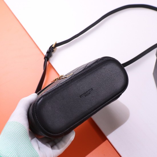 YSL Bags Top Quality
18×11×6.5 cm